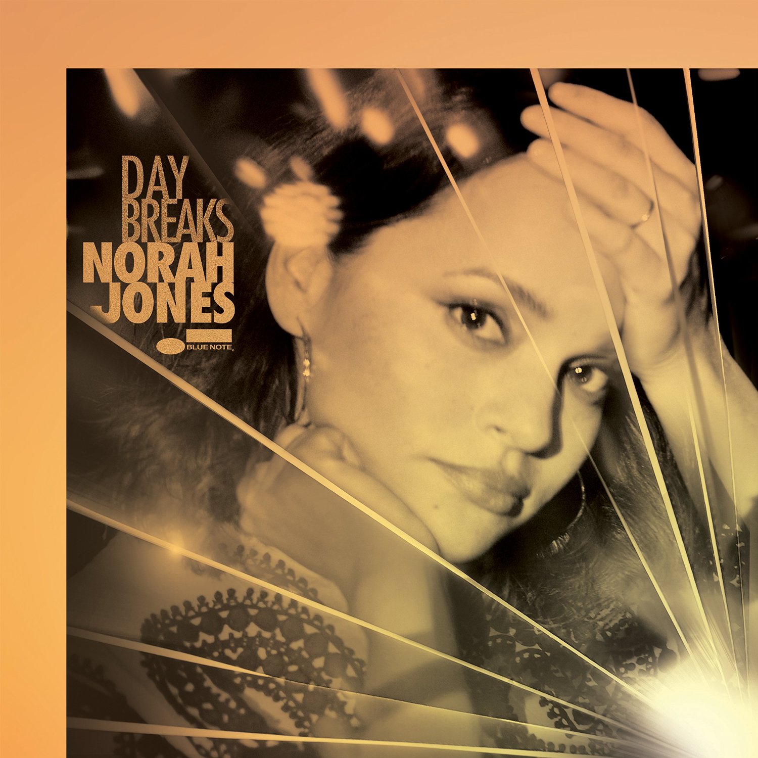 Norah Jones - Day Breaks (2016) [HDTracks FLAC 24bit/96kHz]