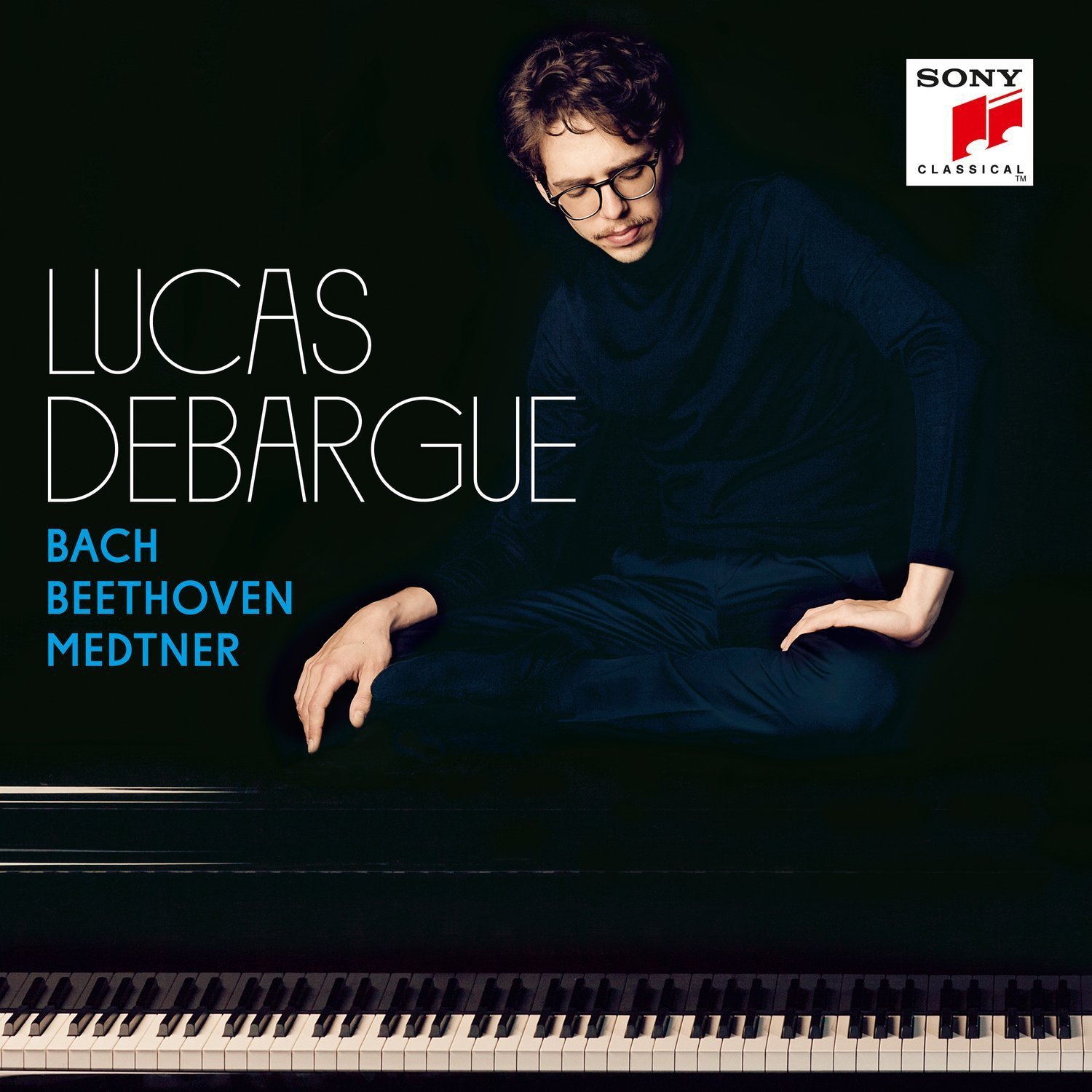 Lucas Debargue – Bach, Beethoven, Medtner (2016) [Qobuz FLAC 24bit/96kHz]