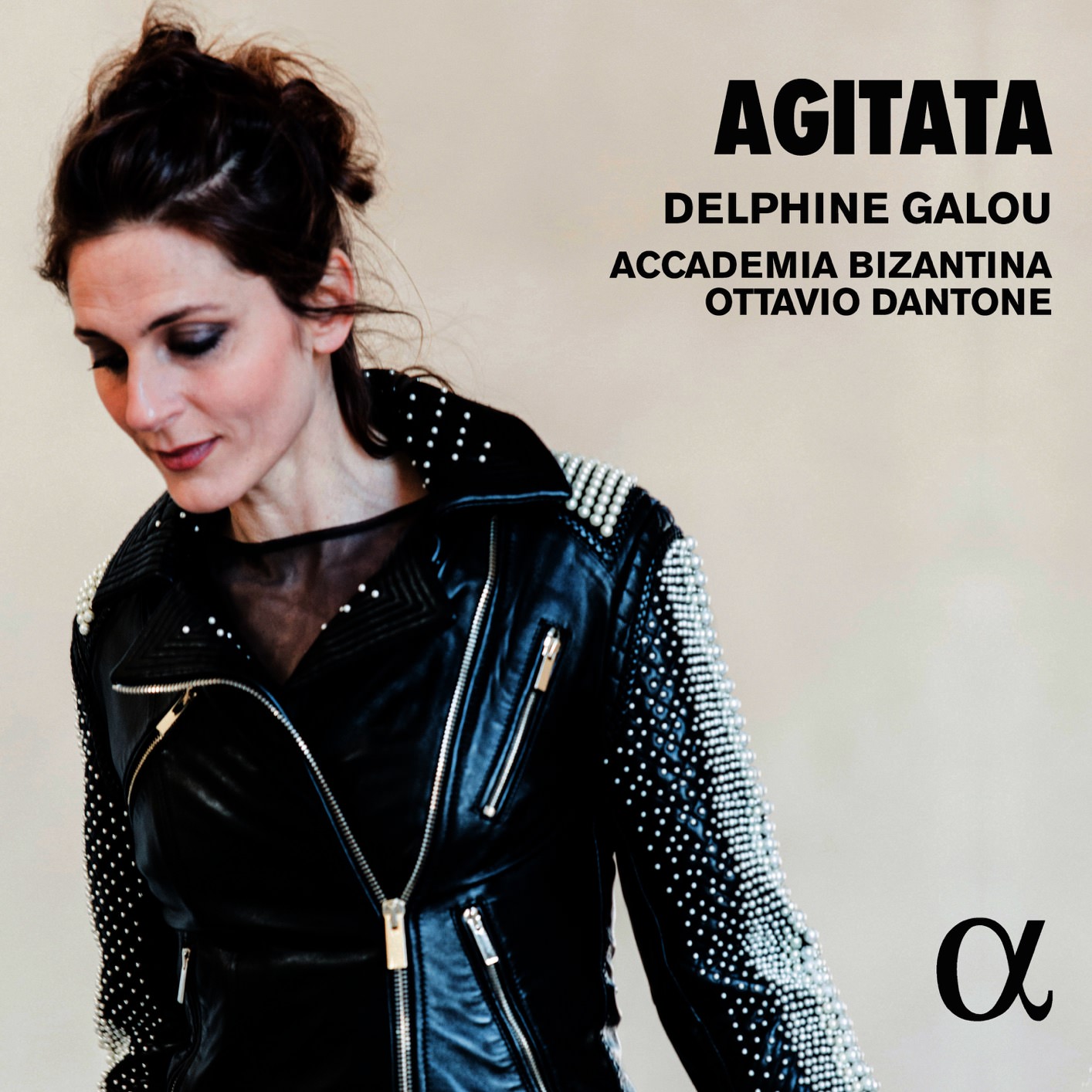 Delphine Galou - Agitata (2017) [FLAC 24bit/96kHz]