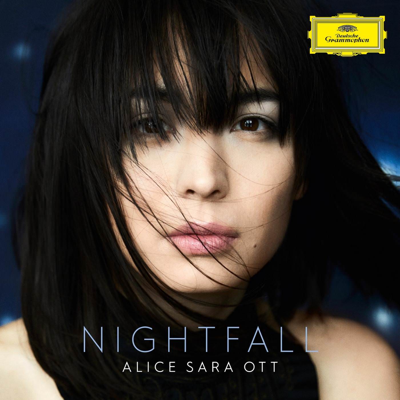 Alice Sara Ott - Nightfall (2018) [FLAC 24bit/96kHz]