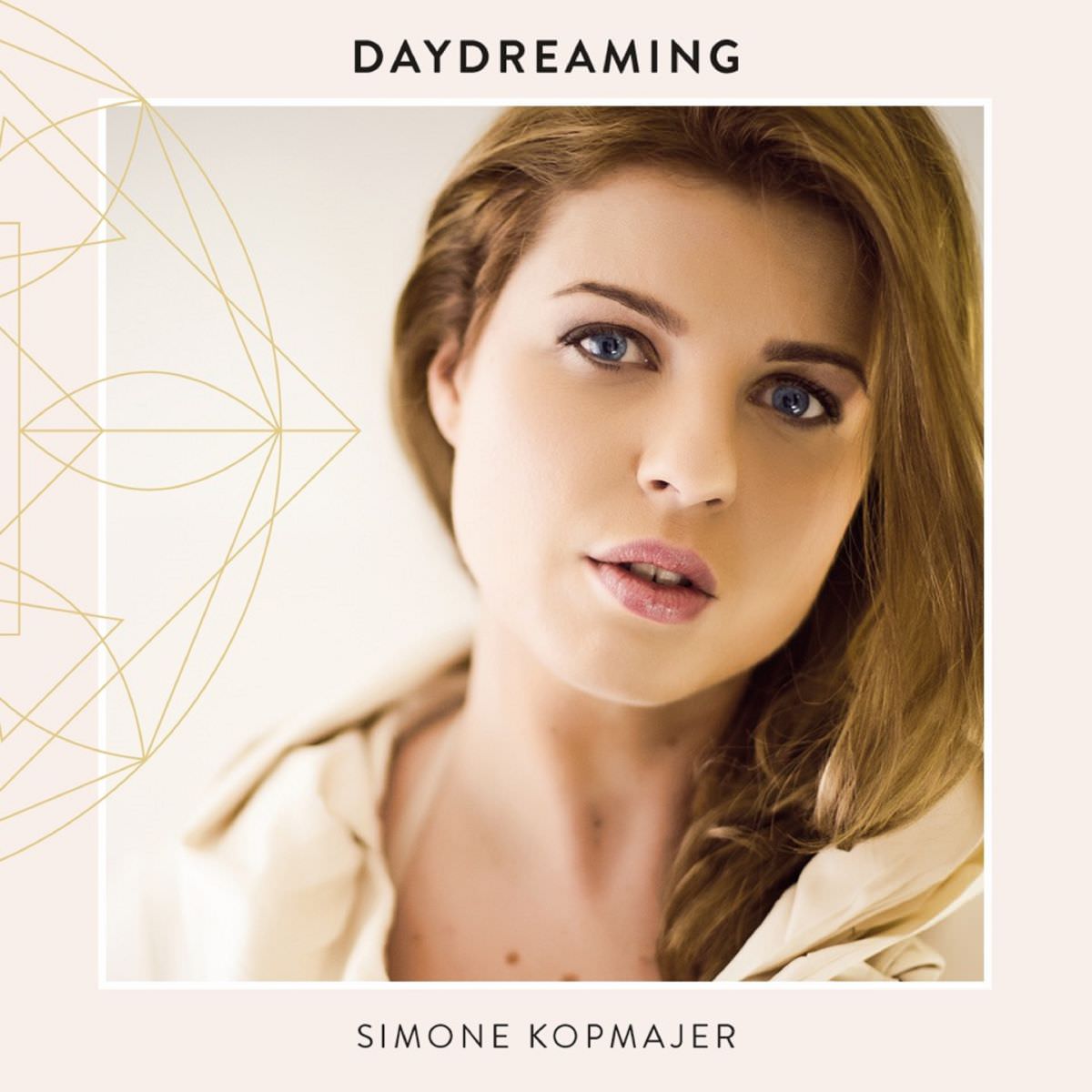 Simone Kopmajer - Daydreaming (2017) [HDTracks FLAC 24bit/192kHz]