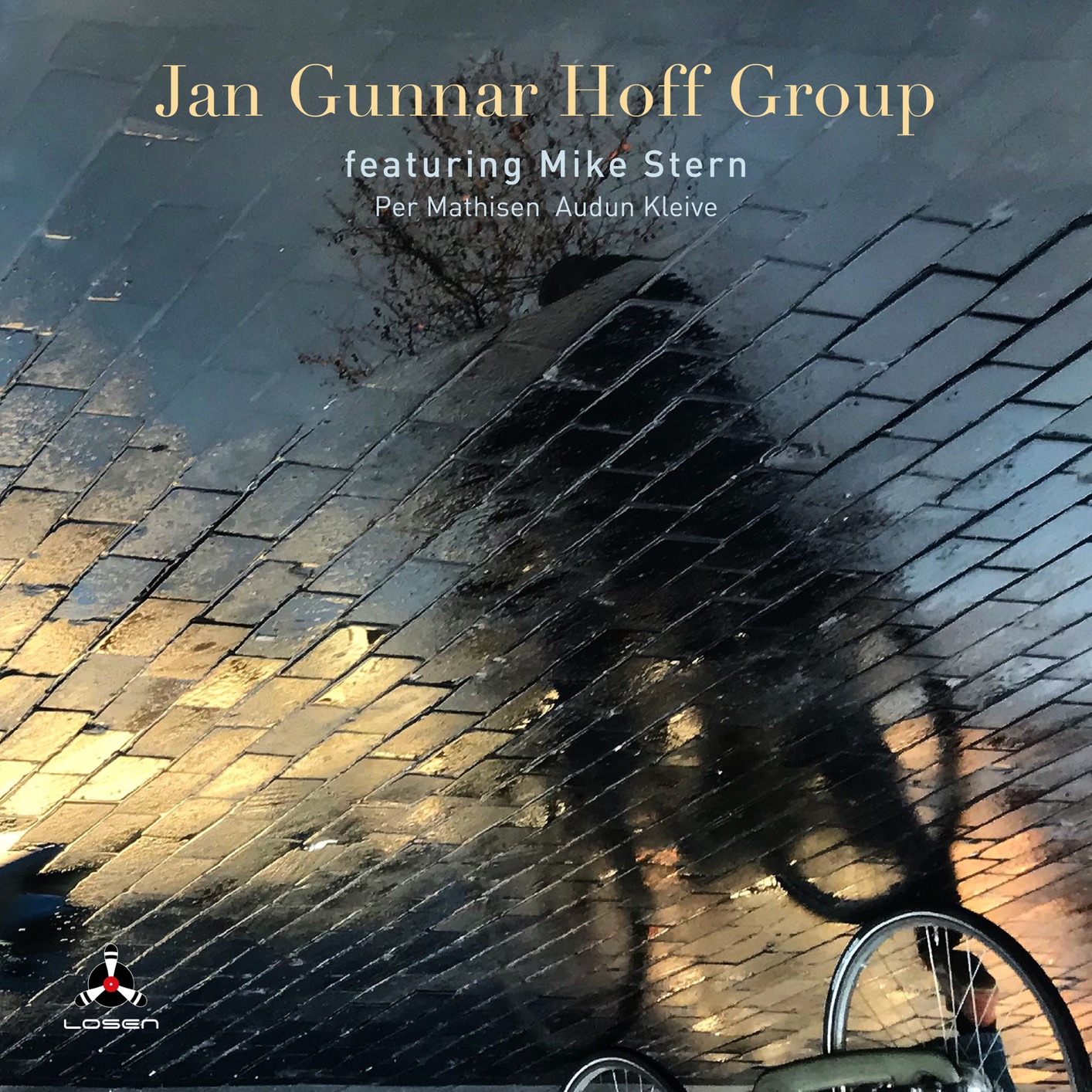 Jan Gunnar Hoff Group – Featuring Mike Stern (2018) [FLAC 24bit/48kHz]