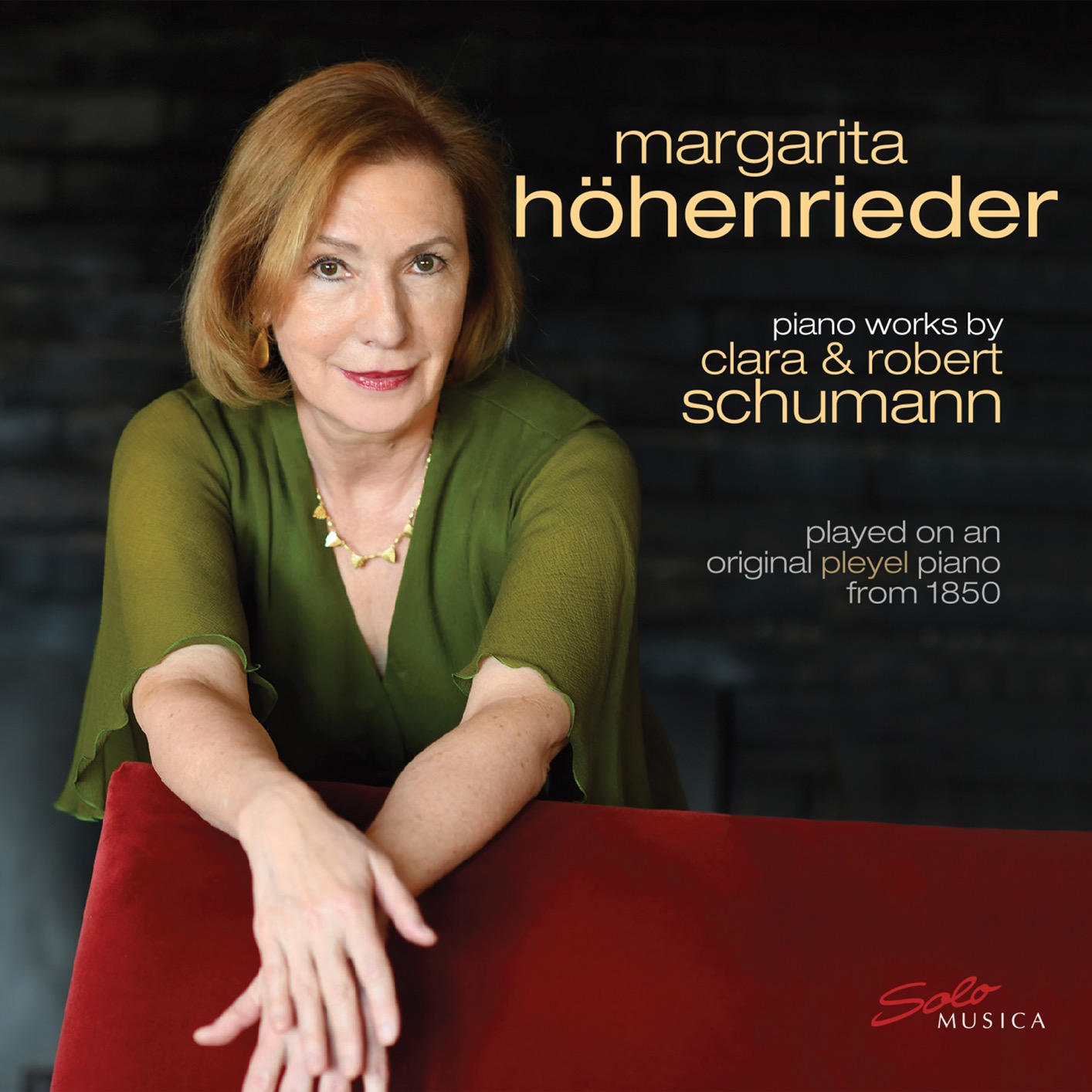 Margarita Höhenrieder - Clara & Robert Schumann: Works for Piano (2019) [FLAC 24bit/96kHz]