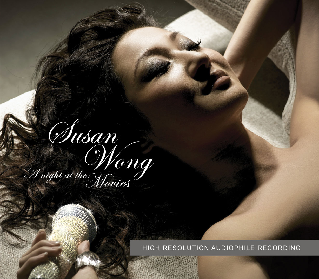 Susan Wong (黃翠珊) - A Night At The Movies (2006) SACD ISO