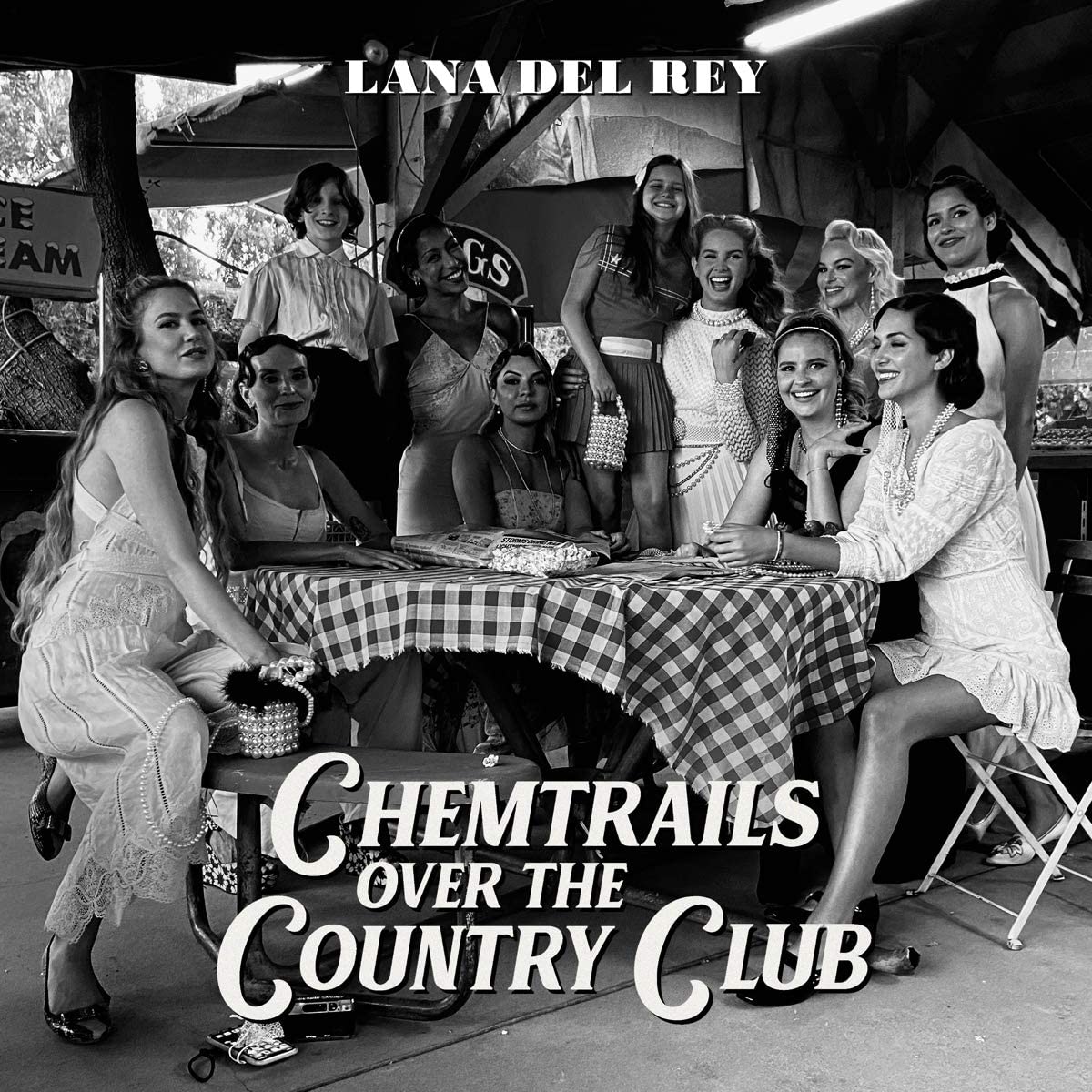 Lana Del Rey - Chemtrails Over The Country Club (2021) [FLAC 24bit/48kHz]