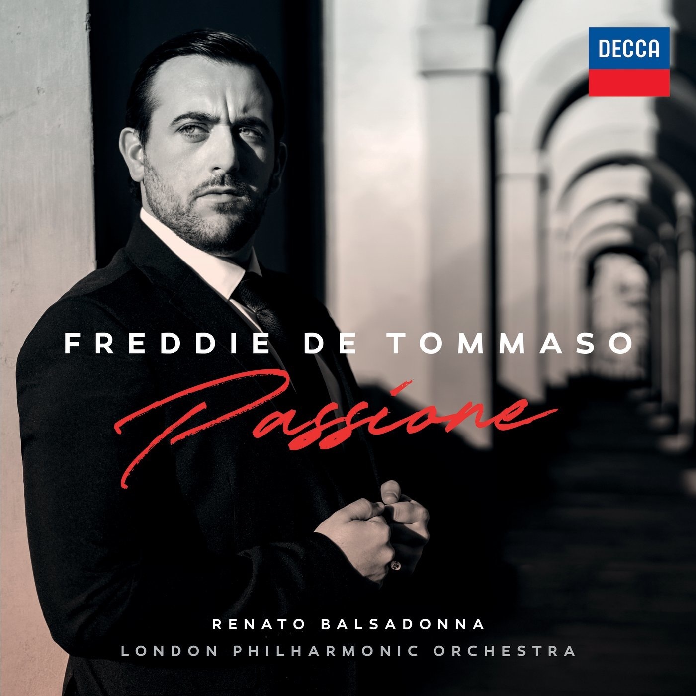 Freddie De Tommaso, London Philharmonic Orchestra & Renato Balsadonna - Passione (2021) [FLAC 24bit/96kHz]